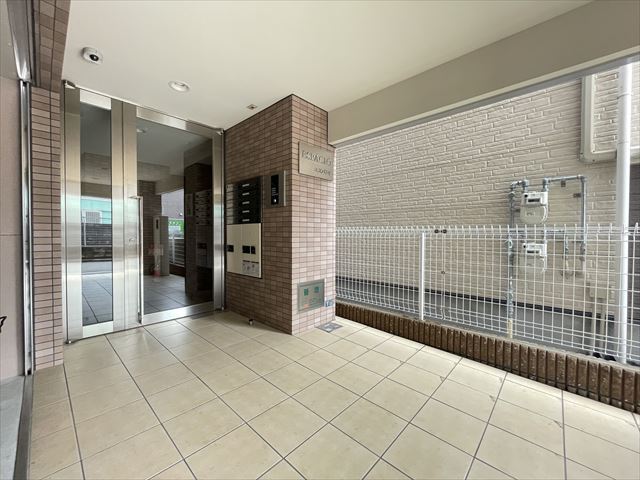 建物エントランス