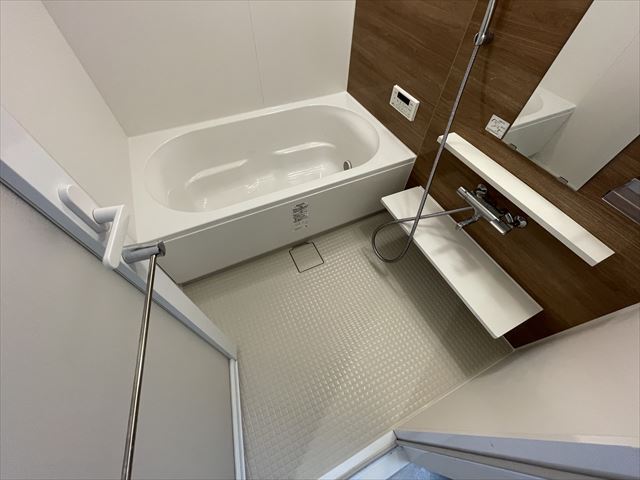 シャワールーム