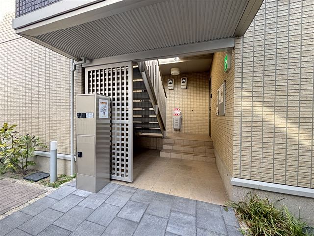 建物エントランス