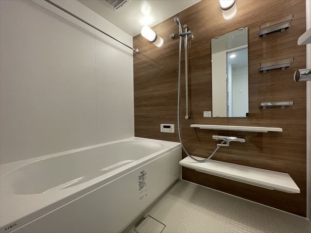 シャワールーム