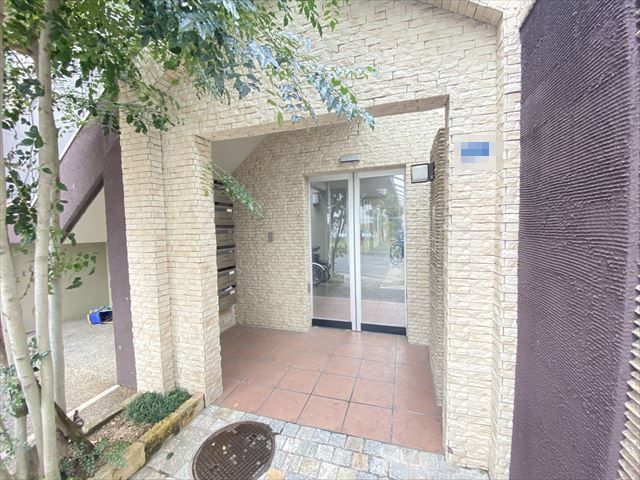 建物エントランス