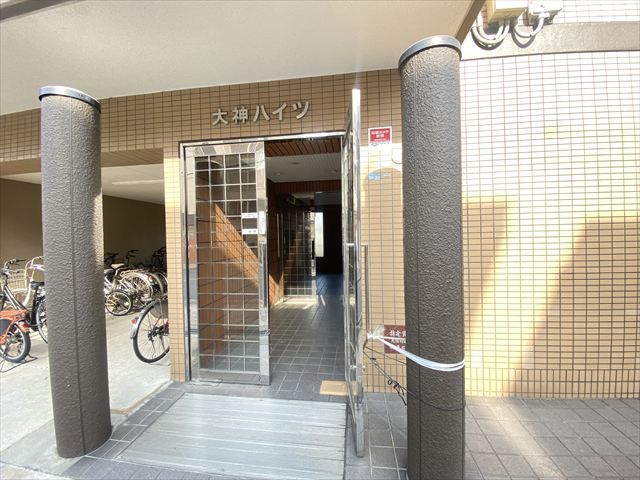 建物エントランス