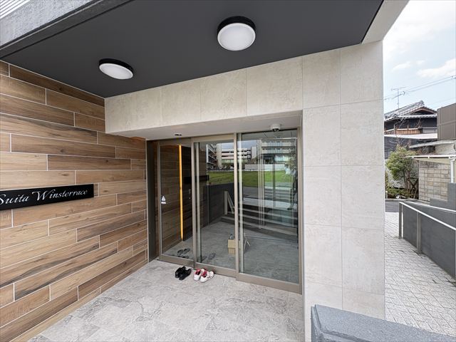 建物エントランス