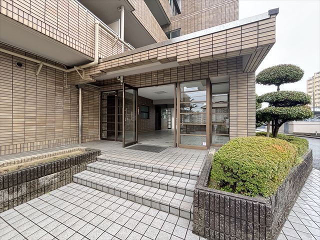 建物エントランス