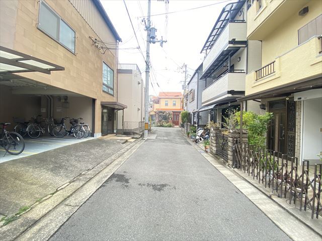 周辺