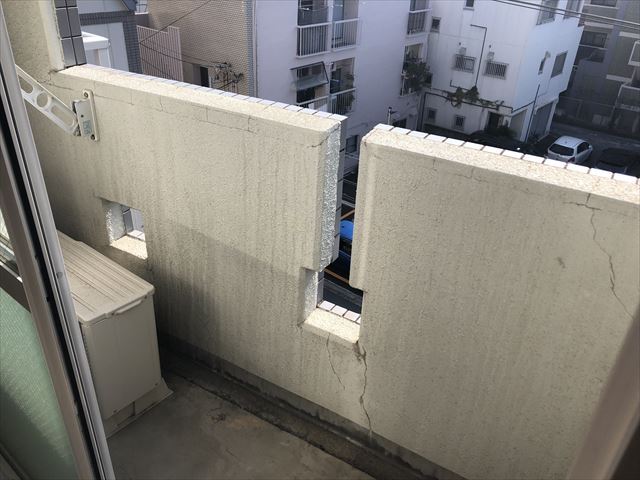 バルコニー